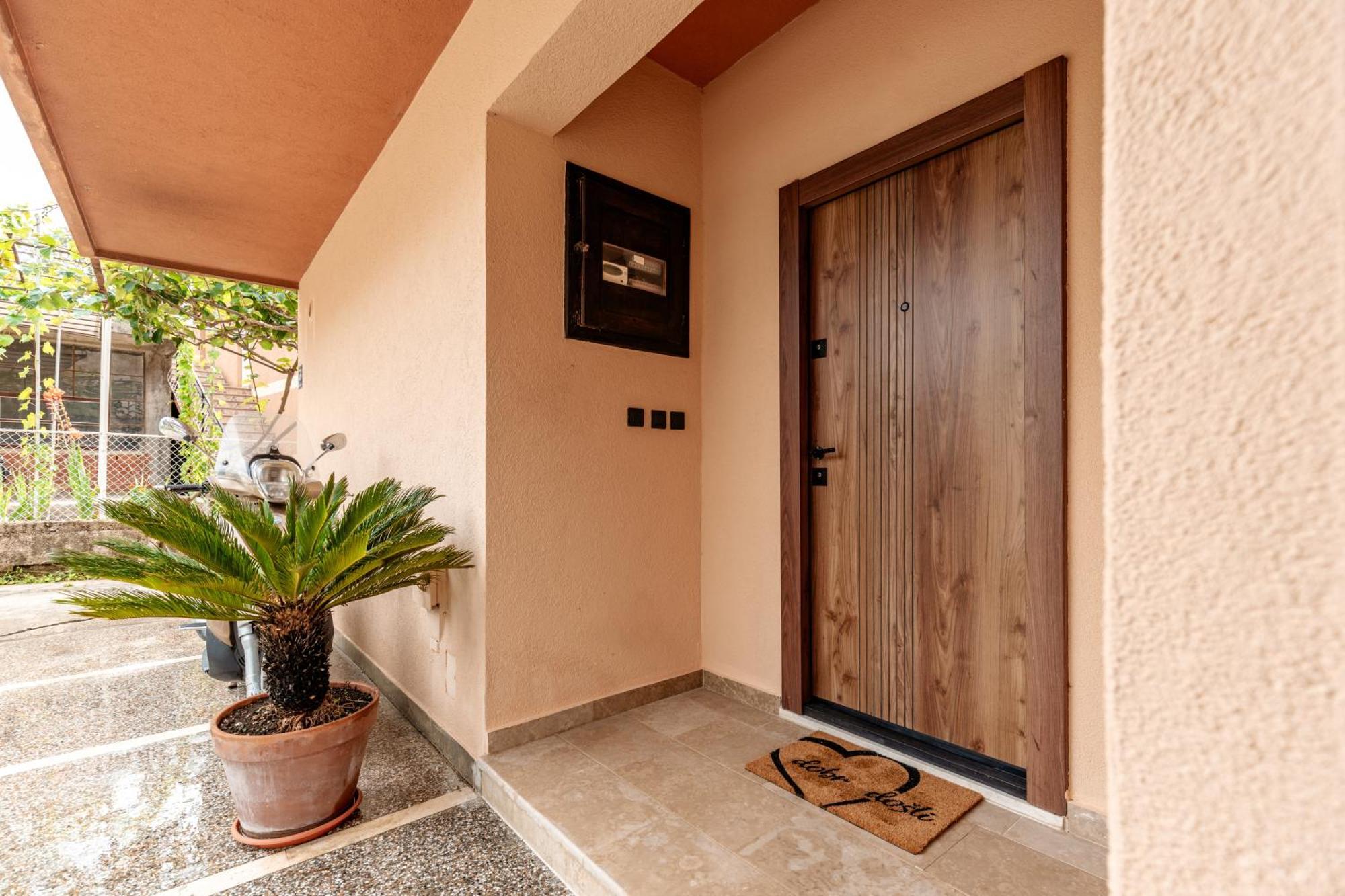 Apartment Mia Bijela Exterior foto